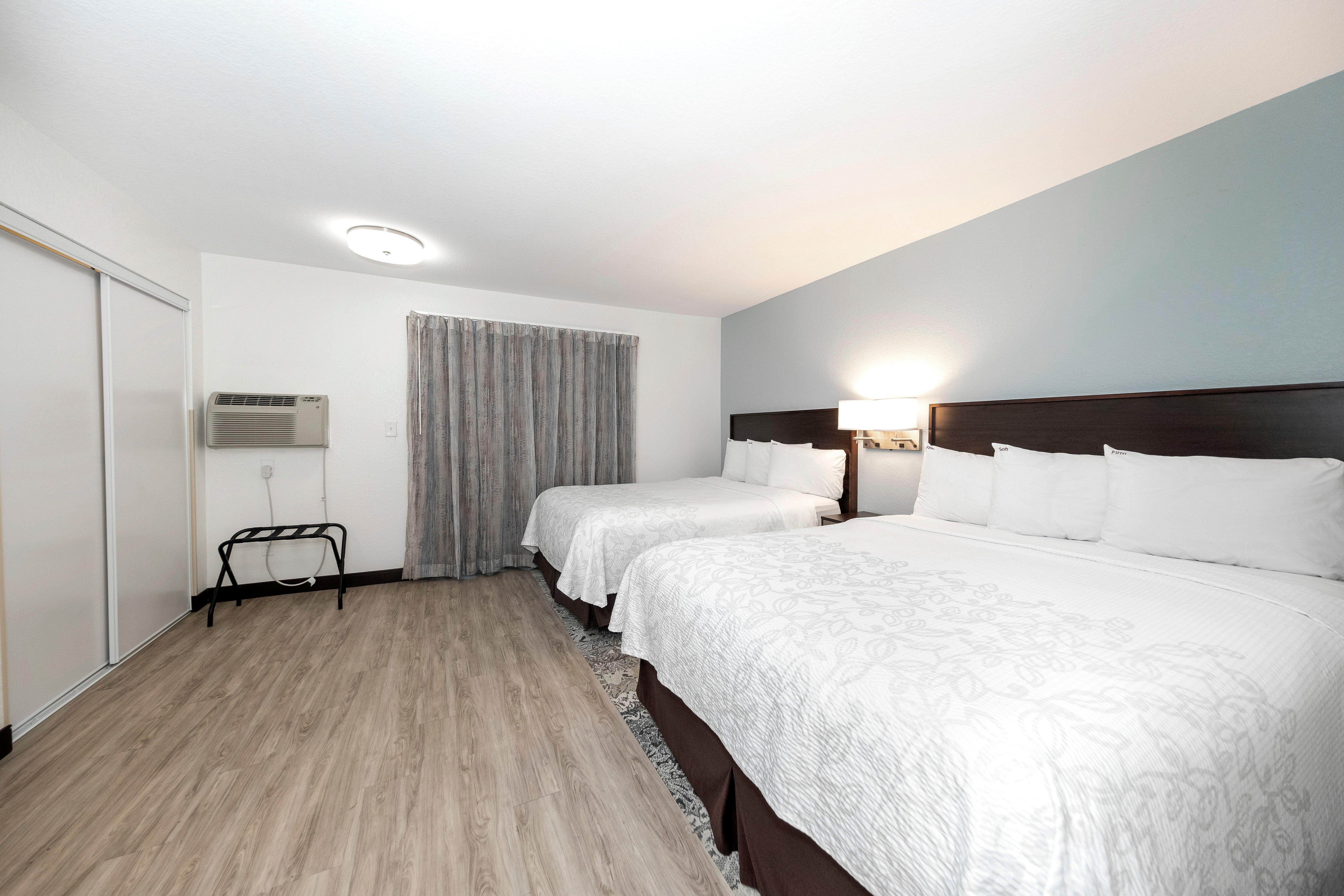 Red Roof Inn Plus+ & Suites Naples Downtown-5Th Ave S Exteriör bild